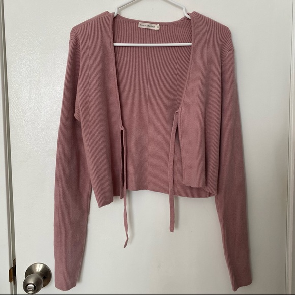 Moon & Madison Pink Tie Front Knit Cardigan and Tank Top - Picture 2 of 9